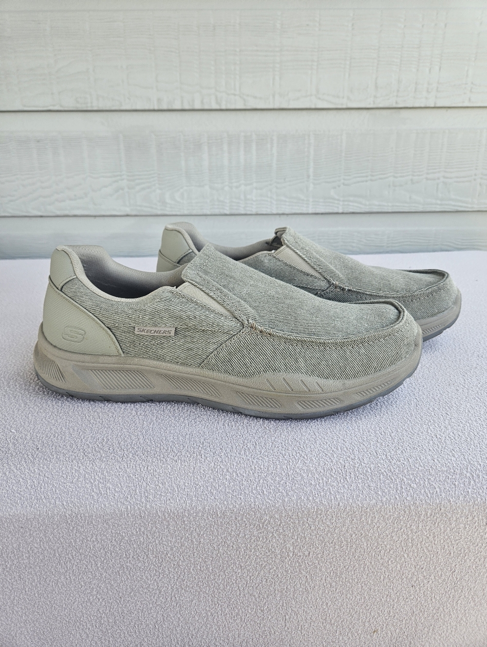 Skechers Cohagen Vierra Shoes Tan Taupe Relaxed Fit 169415 Men SZ 13 Slip-On